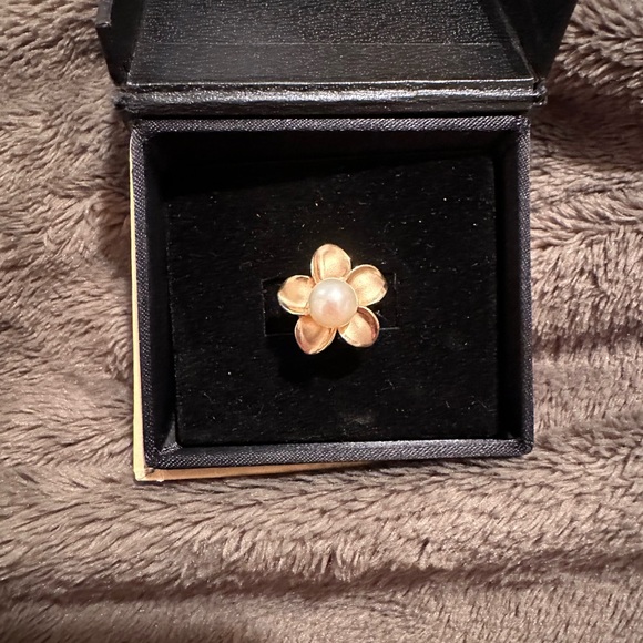 14k gold size 8 adjustable ring w pearl from maui divers jewelry sells for $1200 - Picture 2 of 2